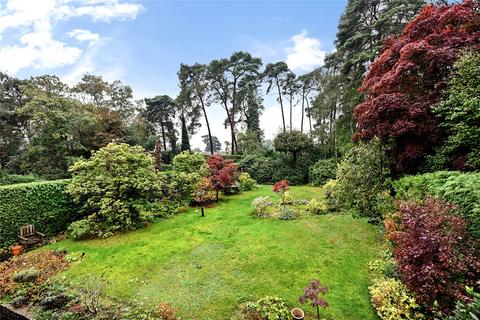 5 bedroom link detached house for sale, Green Hill Road, Camberley, Surrey, GU15