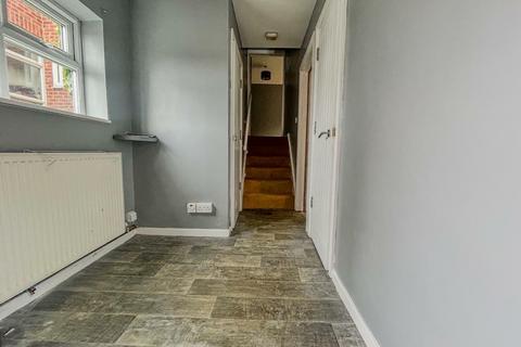 4 bedroom terraced house to rent, 4 Bedroom House To Let - HP13