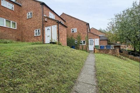 undefined, 4 Bedroom House To Let - HP13
