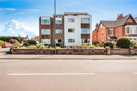 2 bedroom apartment for sale, Granville Road, Littlehampton, West Sussex