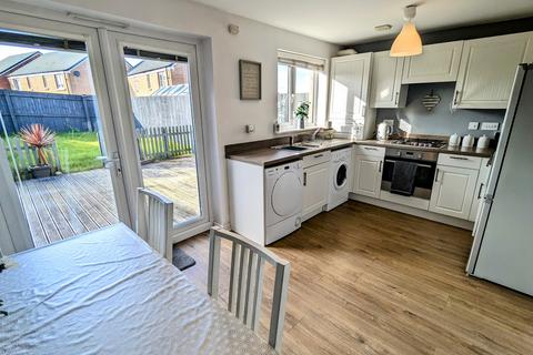 3 bedroom end of terrace house for sale, Dan Y Cwarre, Carway, Kidwelly.