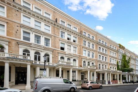 3 bedroom apartment for sale, Queen's Gate Place, Kensington, SW7