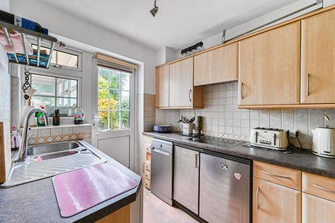 25 Westgate Road, Beckenham, BR3 5DT