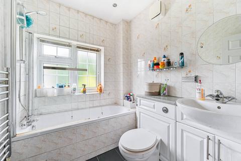 25 Westgate Road, Beckenham, BR3 5DT