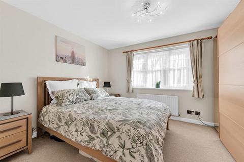 3 Woldham Place, Bromley, BR2 9LF