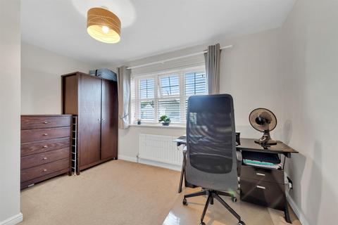 3 Woldham Place, Bromley, BR2 9LF