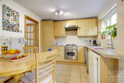 2 bedroom terraced house for sale, Warwick Road, Edmonton, N18