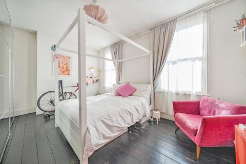 5 Gellatly Road, London, SE14 5TU