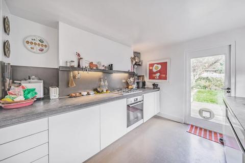 5 Gellatly Road, London, SE14 5TU