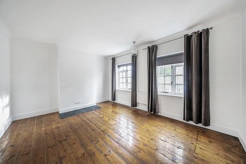 135 Hallowell Road, Northwood, HA6 1DZ