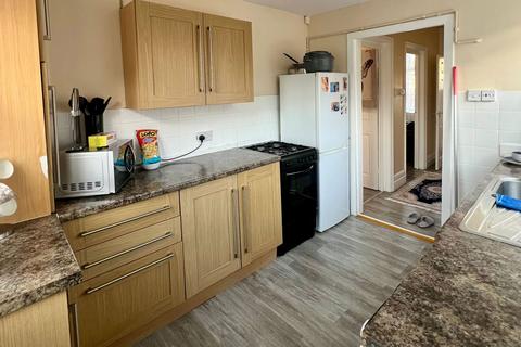 3 bedroom semi-detached house for sale, Shipley Avenue, Fenham, Newcastle upon Tyne, Tyne and Wear, NE4 9QY