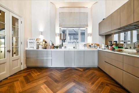 3 bedroom apartment for sale, Queens Gate Place, London, SW7