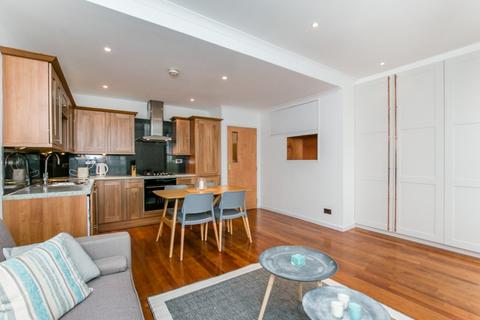 1 bedroom apartment for sale, Fulham Broadway, London, SW6