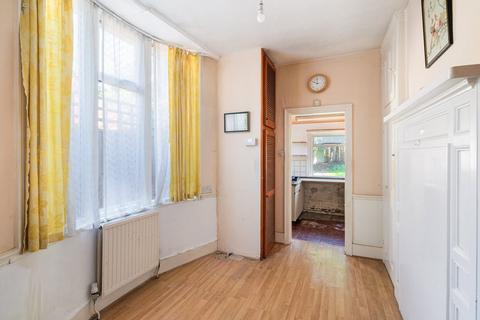 4 bedroom semi-detached house for sale, Gloucester Road, Ealing, W5