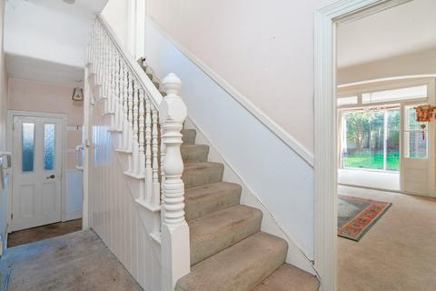 1 Gloucester Road, London, W5 4JB