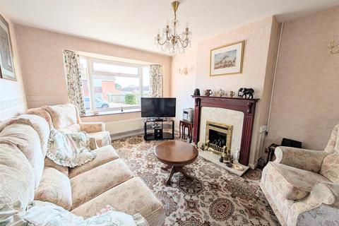 3 bedroom semi-detached house for sale, Grange Drive, Melton Mowbray