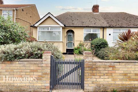 2 bedroom semi-detached bungalow for sale, Woods Loke East, Oulton Broad