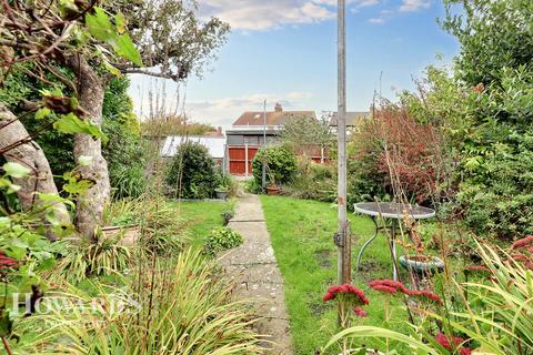 2 bedroom semi-detached bungalow for sale, Woods Loke East, Oulton Broad