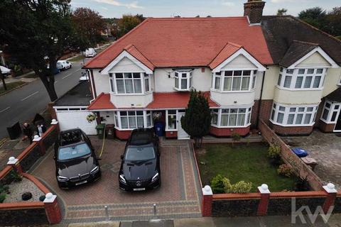 5 bedroom semi-detached house for sale, Bradleigh Avenue, Grays, Essex