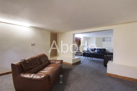 9 bedroom house to rent, Hyde Park Road, Hyde Park, Leeds