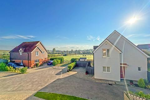 3 bedroom detached house for sale, Goodnestone Road, Wingham, Canterbury