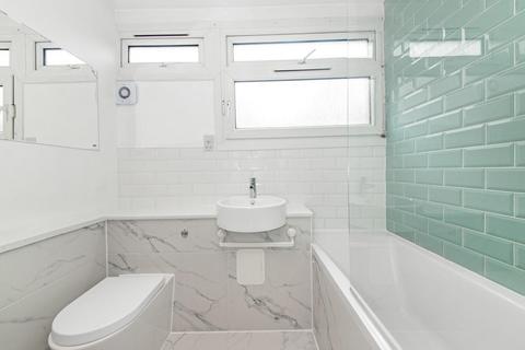 7 Unwin Close, London, SE15 6SH