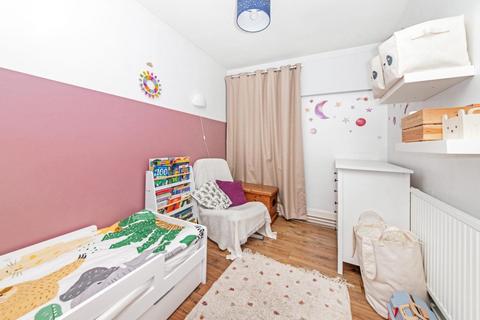 7 Unwin Close, London, SE15 6SH