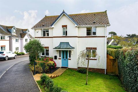 4 bedroom detached house for sale, Goodwood Park Road, Northam, Bideford