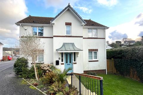 4 bedroom detached house for sale, Goodwood Park Road, Northam, Bideford