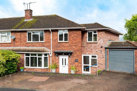 4 bedroom semi-detached house for sale, Arkwright Close, Hereford