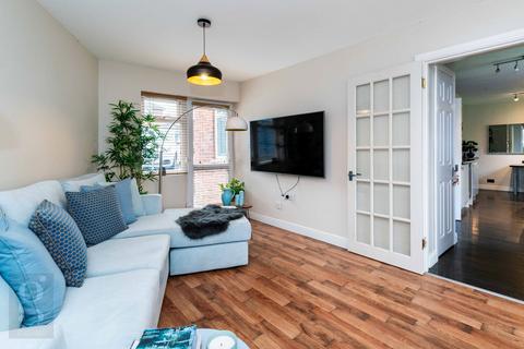 4 Arkwright Close, Hereford, HR4 0QE