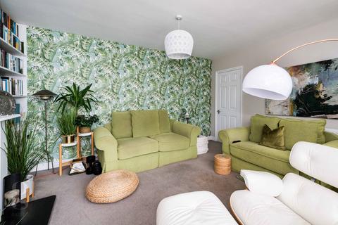 4 Arkwright Close, Hereford, HR4 0QE