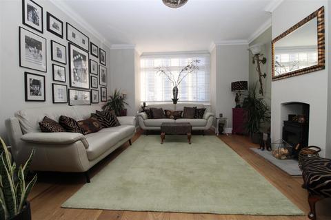 75 Epple Bay Road, Birchington, CT7 9EW