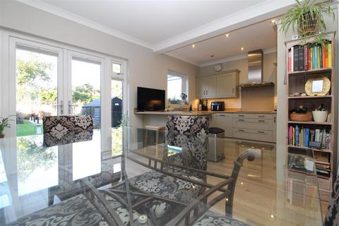 75 Epple Bay Road, Birchington, CT7 9EW