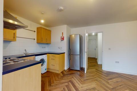 2 bedroom flat to rent, St Michaels Lane, Leeds LS6