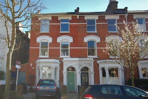 1 bedroom flat to rent, Cornwall Road, Stroud Green, London N4