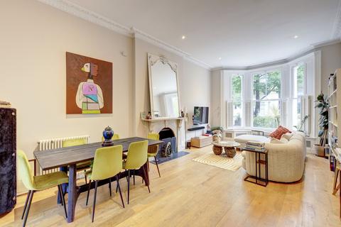 3 bedroom apartment for sale, Oxford Gardens, London W10