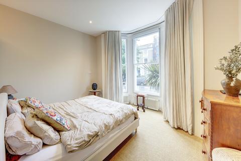 3 bedroom apartment for sale, Oxford Gardens, London W10