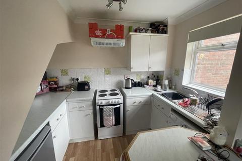 1 bedroom terraced house to rent, Sheen Close, Salisbury SP2