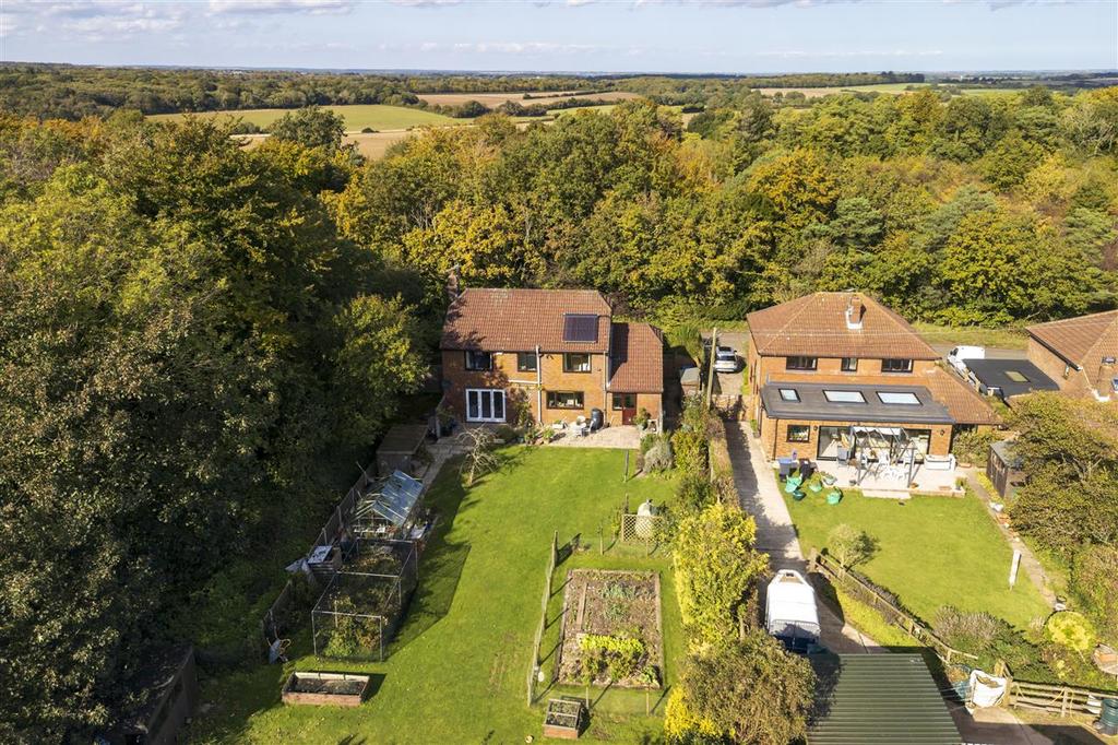 Eythorne Road, Shepherswell... 4 bed detached house for sale £695,000