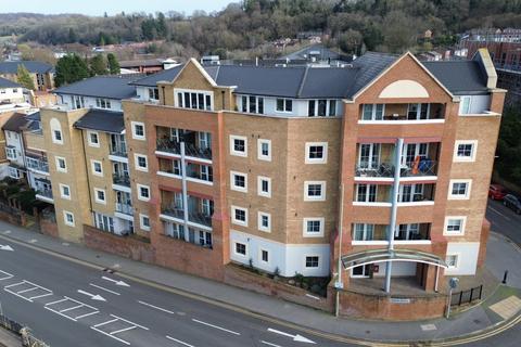 1 bedroom flat for sale, Edison House, Godalming GU7