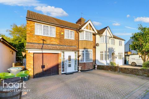 4 bedroom semi-detached house for sale, The Crescent, Abbots Langley