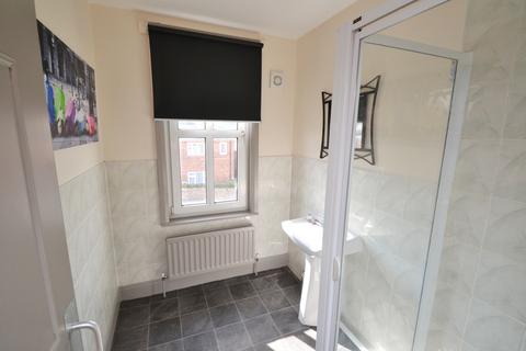 undefined, Shrewsbury Road, Nottingham NG2