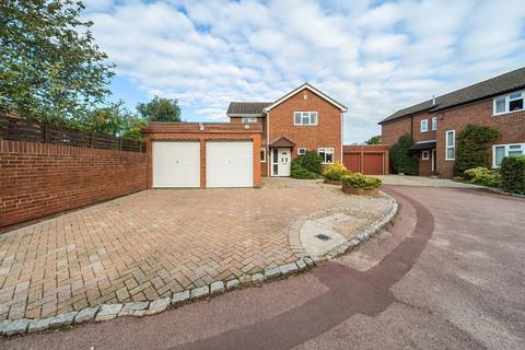 4 bedroom detached house for sale, Clevedon Drive, Earley, Reading