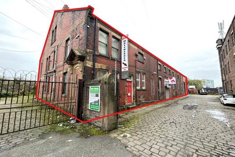 Property to rent, Albion Street, Bury BL8