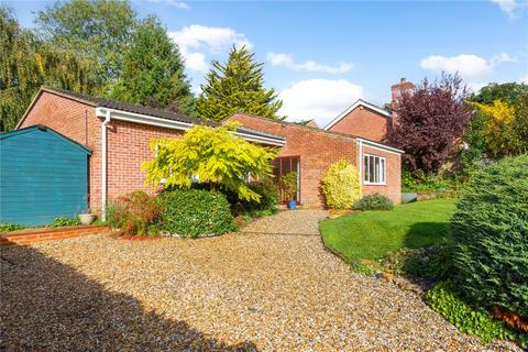 4 bedroom bungalow for sale, Bath Road, Woolhampton, Reading, Berkshire, RG7