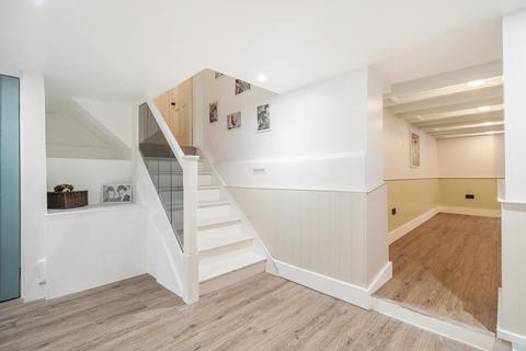 2 Blenheim Road, Bristol, BS6 7JW