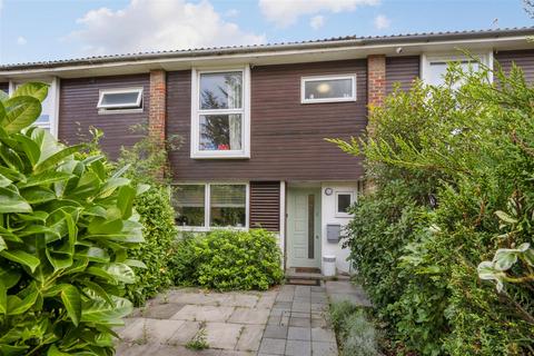 7 Cambridge Close, London, SW20 0PT