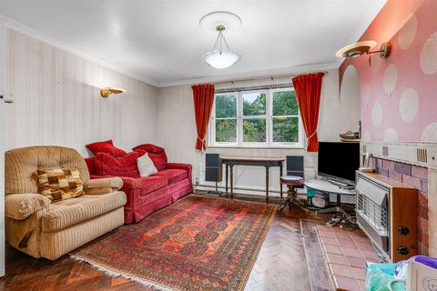 3 bedroom semi-detached house for sale, Woodland Rise, Welwyn Garden City