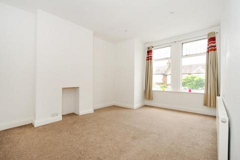 3 bedroom terraced house for sale, Springbank Road, Hither Green